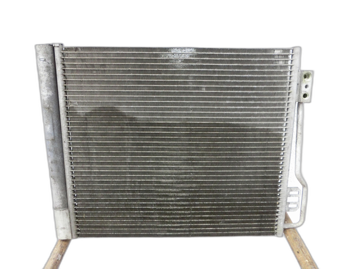 Smart ForTwo 451 07-10 mhd 1,0 45KW Kondensator Kühler  - Bild 1