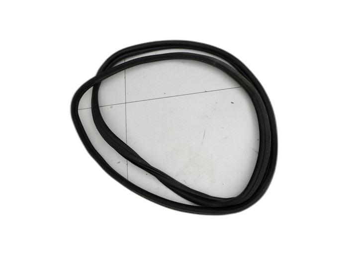 Peugeot 1007 05-09  Dichtung Rahmen für Heckklappe Kofferraum  - Bild 1