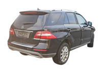 Mercedes W166 ML 350 11-15 USB Buchse Anschluss Mercedes W166 ML 350 11-15 04.04.2012 A2188200187 gebraucht Vorschau 5