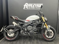 Benelli 752S