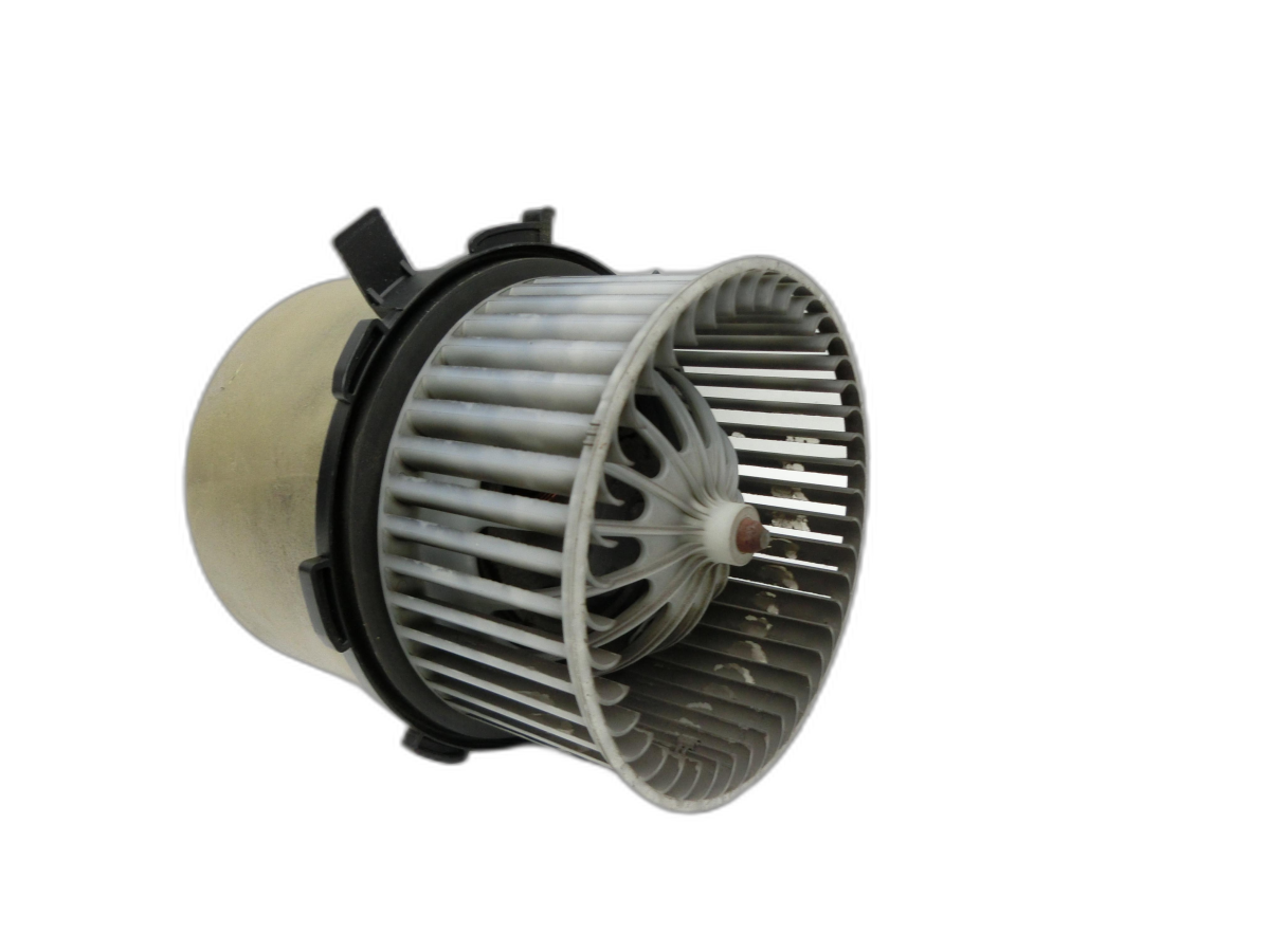 Audi A4 8K B8 07-11 Gebläsemotor Lüftermotor Heizungsgebläse  - Bild 1