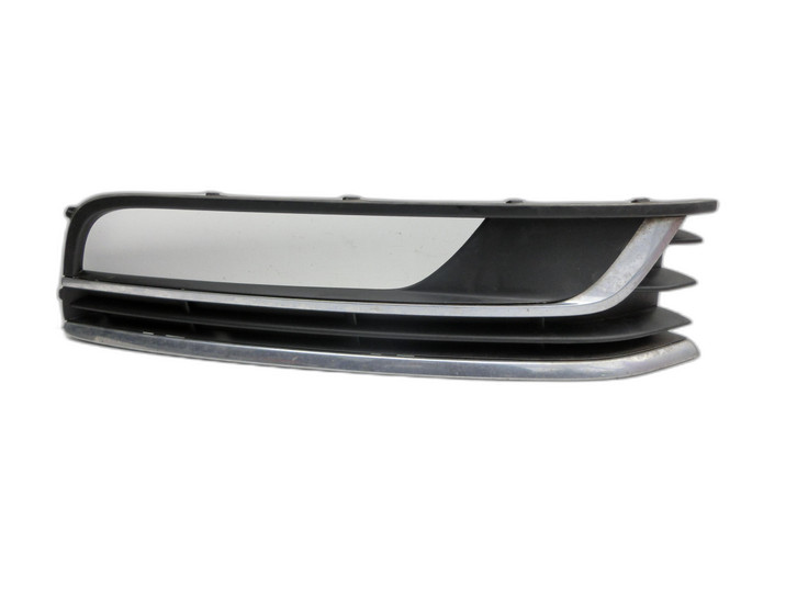 VW Passat 3C B7 10-15 Blende für Nebelscheinwerfer Stoßstange Rechts - Bild 1