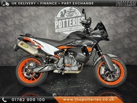 KTM 890 SMT