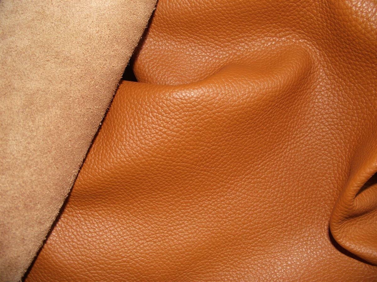 1/2 Lederhaut ca. 2.7 qm cognac hell Antikleder Polsterleder echtes Rindleder