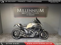 2015 DUCATI DIAVEL TITANIUM PERFORMANCE CRUISER WITH TERMIGNONI EXHAUST