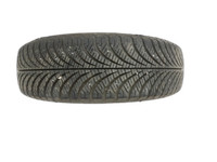 Seat Mii KF1 11-16 1x Reifen Winterreifen Goodyear 165/70R14 81T 7.7mm Seat Mii KF1 11-16 21.10.2014 gebraucht Vorschau 1