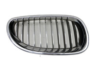 BMW E61 525d 04-07 Frontgrill Kühlergrill Niere Rechts BMW E61 525d 04-07 09.11.2006 7065702 51137065702 gebraucht Vorschau 1