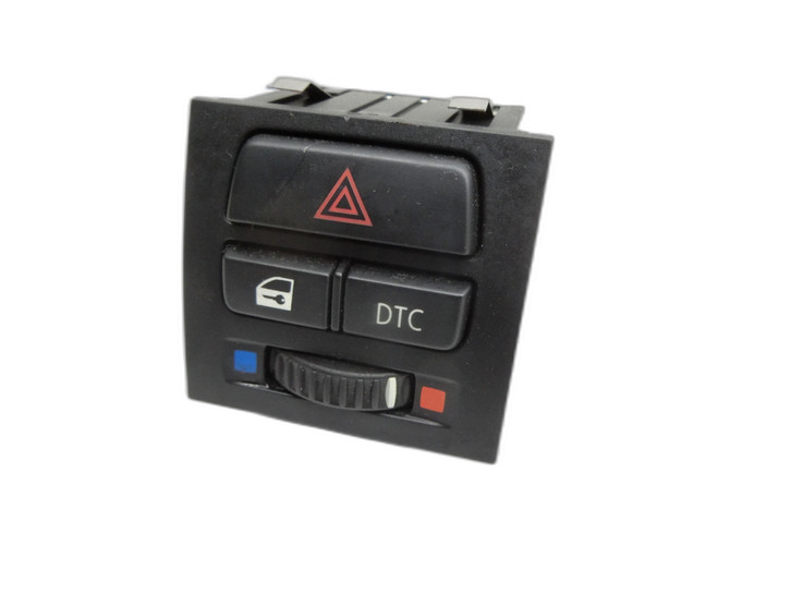 BMW E90 3er 325d 06-09 Warnblinkschalter Schalter ZV Zentralverriegelung DTC Traction  - Bild 1