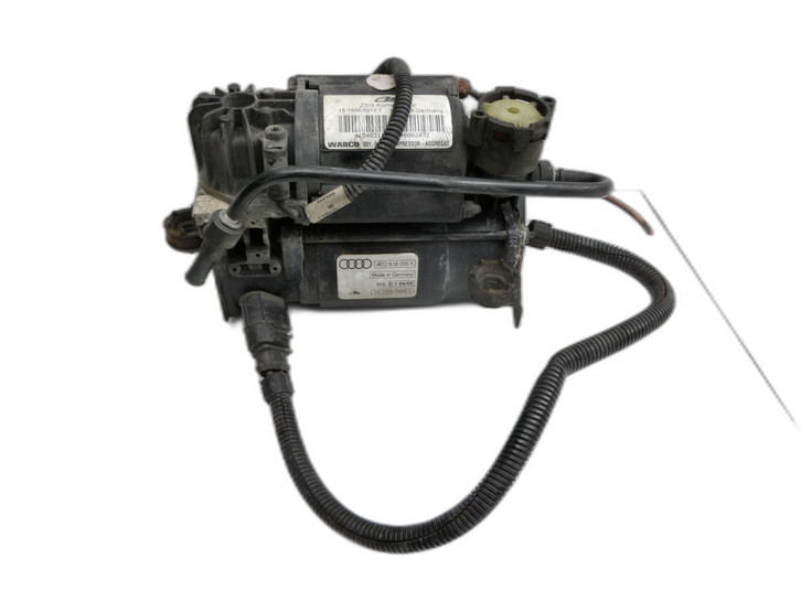 Audi A8 D3 4E qu 02-05 Luftpumpe Federung Luftkompressor  - Bild 1