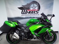 2017 KAWASAKI Z1000SX WITH PANNIERS NEW TYRES FITTED