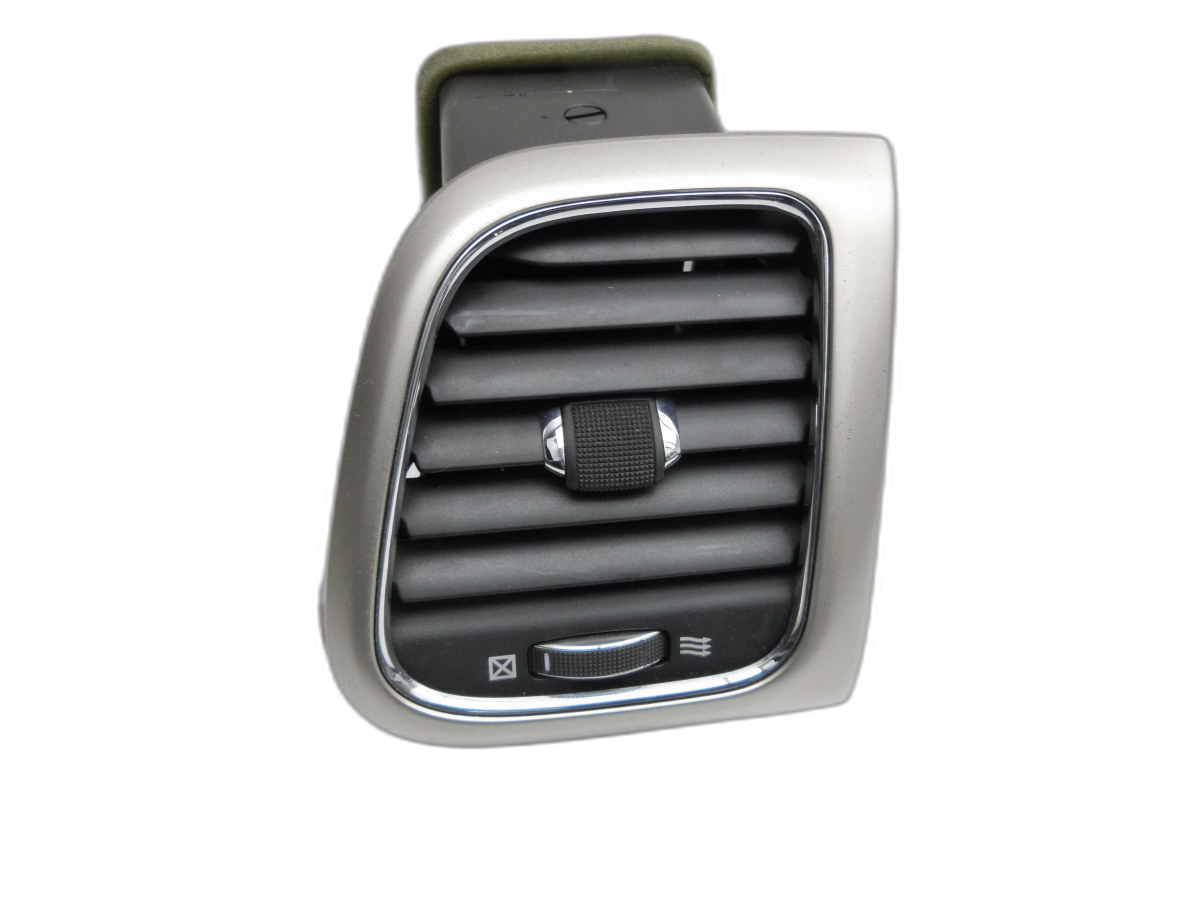 Jeep Grand Cherokee WK2 10-13 Luftdusche Luftdüse Rechts Aussen - Bild 1