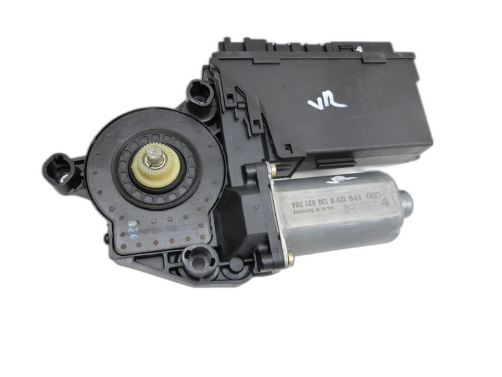 Audi A4 8E B6 00-04 Kombi Fensterhebermotor Rechts Vorne  - Bild 1