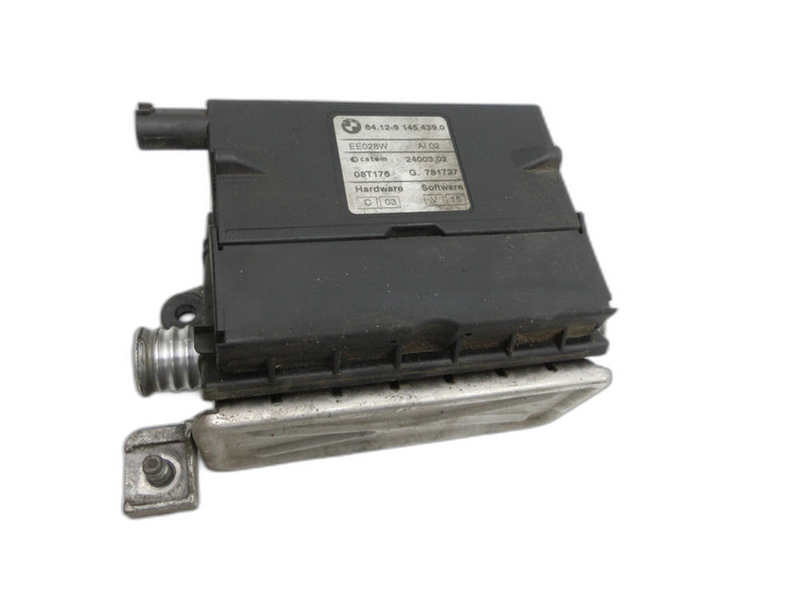 BMW X3 E83 LCI 06-10 3,0d 160KW Wasserventil Ventil Warmwasserbereiter für Heizung BMW X3 E83 LCI 06-10 09.07.2008... Bild 1