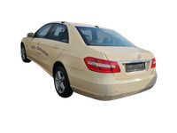 Mercedes W212 E200 09-13 Lim Ablagefach Staufach Fach Fahrer Links Vorne Mercedes W212 E200 09-13 03.11.2010... Vorschau 9
