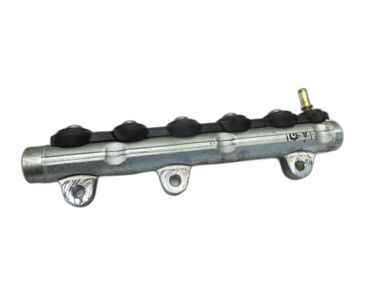 Renault Trafic II 06-14 dCi 90 2,0 66KW Verteilerrohr für Hochdruck Verteiler  - Bild 1