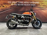 TRIUMPH SPEED TWIN 1200 RS