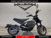 MGB TROMOX MINO ELECTRIC SCOOTER WITH MASSIVE REDUCTION .