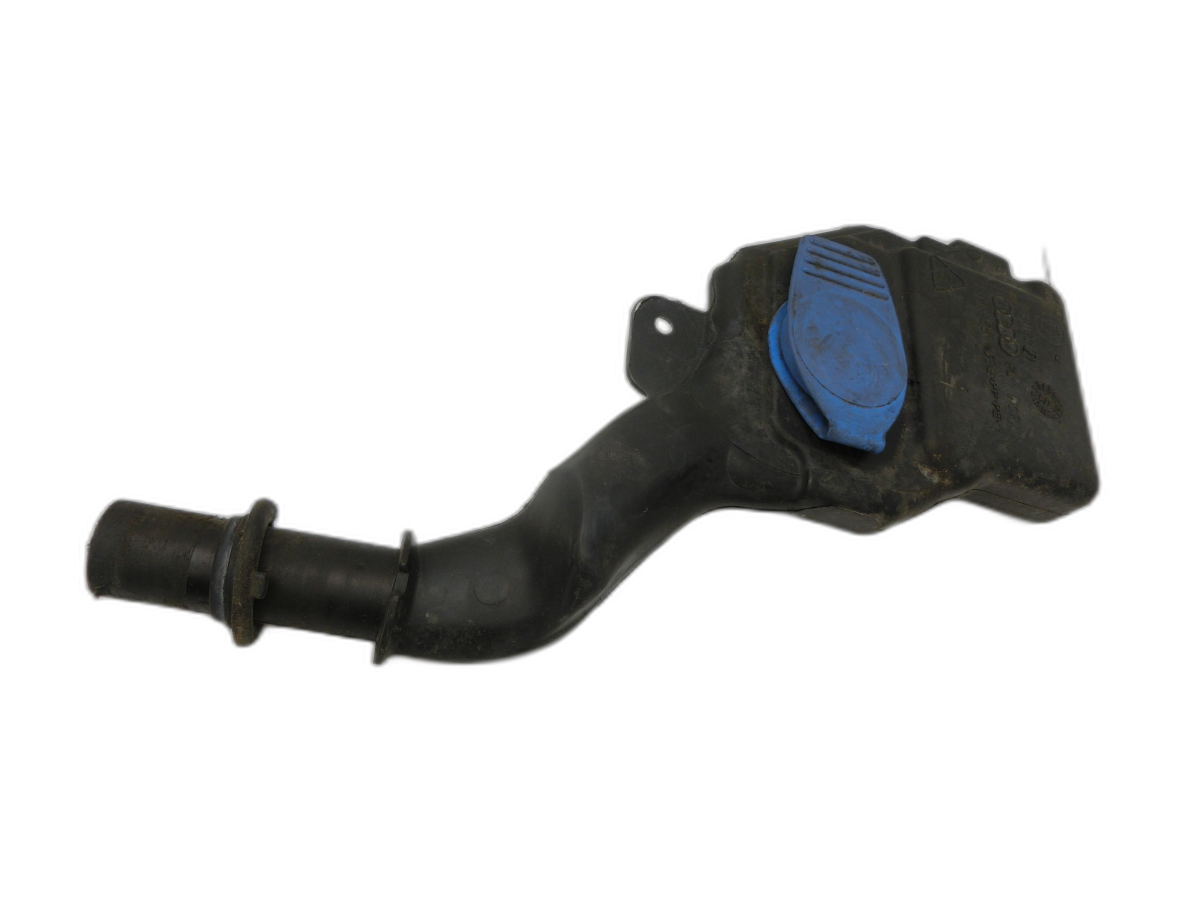 Audi A4 8K B8 07-11 TFSI 1,8 88KW Xenon Waschwasserbehälter Wasserbehälter mit Einfüllstutzen  - Bild 1