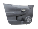 Toyota Yaris XP13 10-14 5T Türverkleidung Türpappe Links Vorne Toyota Yaris XP13 10-14 15.05.2012 67620-0D16 gebraucht Vorschau 1
