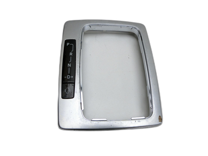 Mercedes W204 S204 C250 07-14 Verkleidung Blende Schalthebel Einbaurahmen Mercedes W204 S204 C250 07-14 29.08.2013... Bild 1