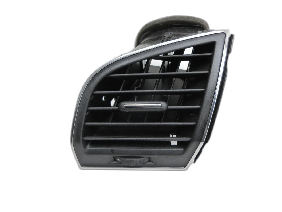 Skoda Fabia III NJ 17-22 Luftdusche Luftdüse Lüftungsgitter Vorne Links  - Bild 1