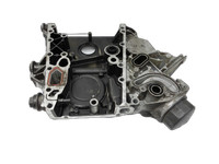 Mercedes CL203 C220 04-08 CDI 2,1 110KW 646963 Stirndeckel Ölfiltergehäuse Mercedes CL203 C220 04-08 04.07.2006... Vorschau 1