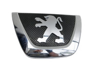 Peugeot 4007 07-12 Emblem Logo Peugeot 4007 07-12 09.05.2012 7415A104-01 gebraucht Vorschau 1