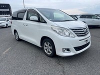 2012 !!!  TOYOTA  ALPHARD CAMPER VAN ,MOTORHOME~4 BERTH~ OFF GRID SOLAR~ULEZ 