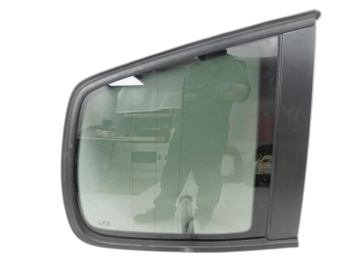 VW Touran 1T3 10-15  Seitenscheibe Feste Scheibe Rechts Hinten Orig. getönt  - Bild 1