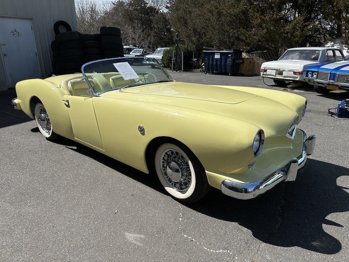 1954 Kaiser Darrin Sport Convertible