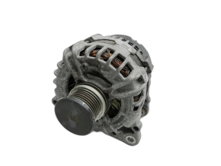 Audi A5 8T Sportback 11-16 TDI 2,0 130KW Lichtmaschine Generator 180A 14V Audi A5 8T Sportback 11-16 27.11.2012... Bild 1