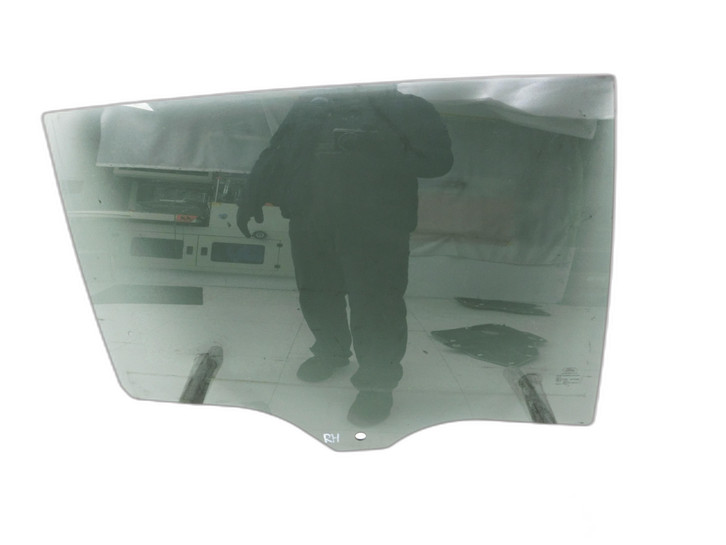 Ford Focus IV 4 HP 18-22 Kombi Seitenscheibe RHK Türscheibe Rechts Hinten Orig. getönt  - Bild 1