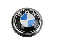 BMW 1er 116i F20 11-15 Emblem Logo Vorne BMW 1er 116i F20 11-15 20.10.2011 6783536 36136783536 gebraucht Vorschau 1
