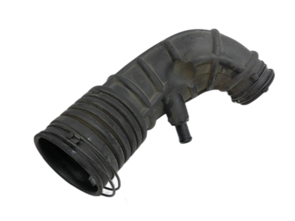 Hyundai I20 PB 12-15 CRDi 1,1  55KW Ansaugrohr Ladeluftschlauch Luftschlauch Pos.1  - Bild 1