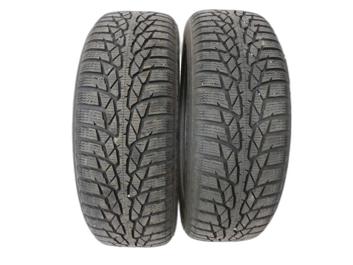 Opel Corsa D 06-10 2x Reifen Winterreifen Nokian 185/60R15 84T 7.1-7.5mm  - Bild 1