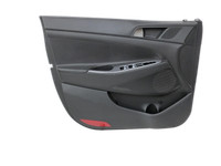 Hyundai Tucson TL 15-18 Türverkleidung Türpappe Links Vorne Hyundai Tucson TL 15-18 30.03.2017 8230107210TRY gebraucht Vorschau 1