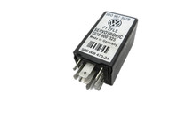VW Phaeton 3D 10-16 Relais 634 Steuergerät Servotronic Lenkung VW Phaeton 3D 10-16 15.12.2011 3D0907307B 7038900325... Vorschau 1