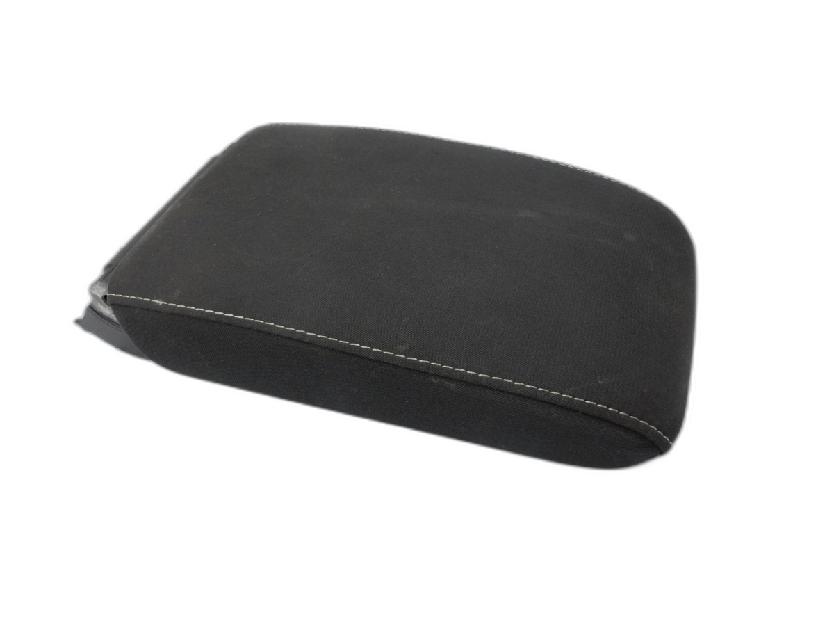 VW Golf CC 517 11-16 Armlehne Mittelarmlehne Auflage weiße Naht  - Bild 1