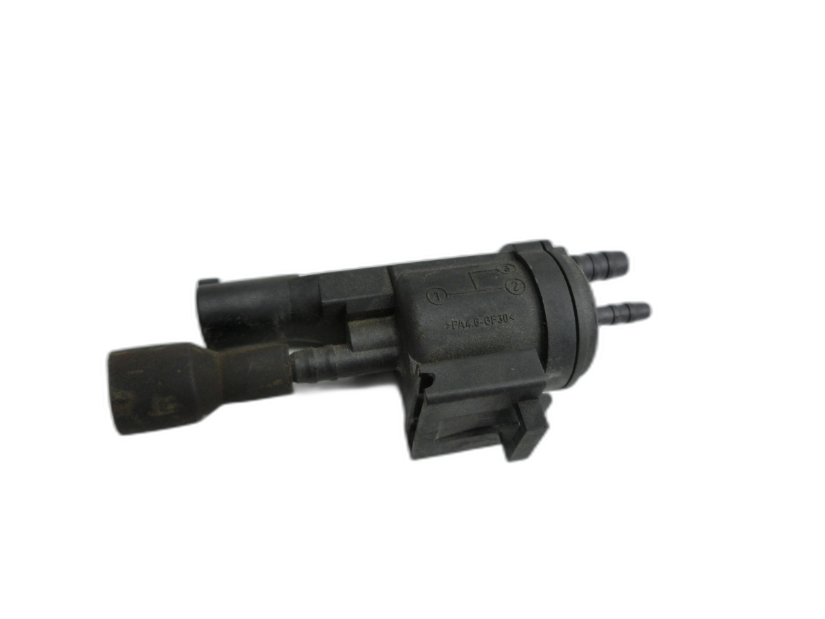 Bomba de membrana Válvula presión para Mercedes A170 W169 04-08 - Bild 1