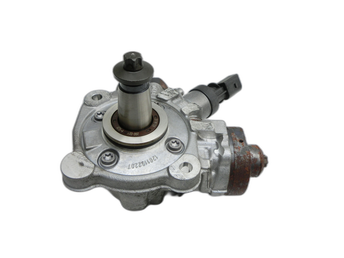 BMW F06 640d 12-18 3,0 230KW Einspritzpumpe Hochdruckpumpe  - Bild 1