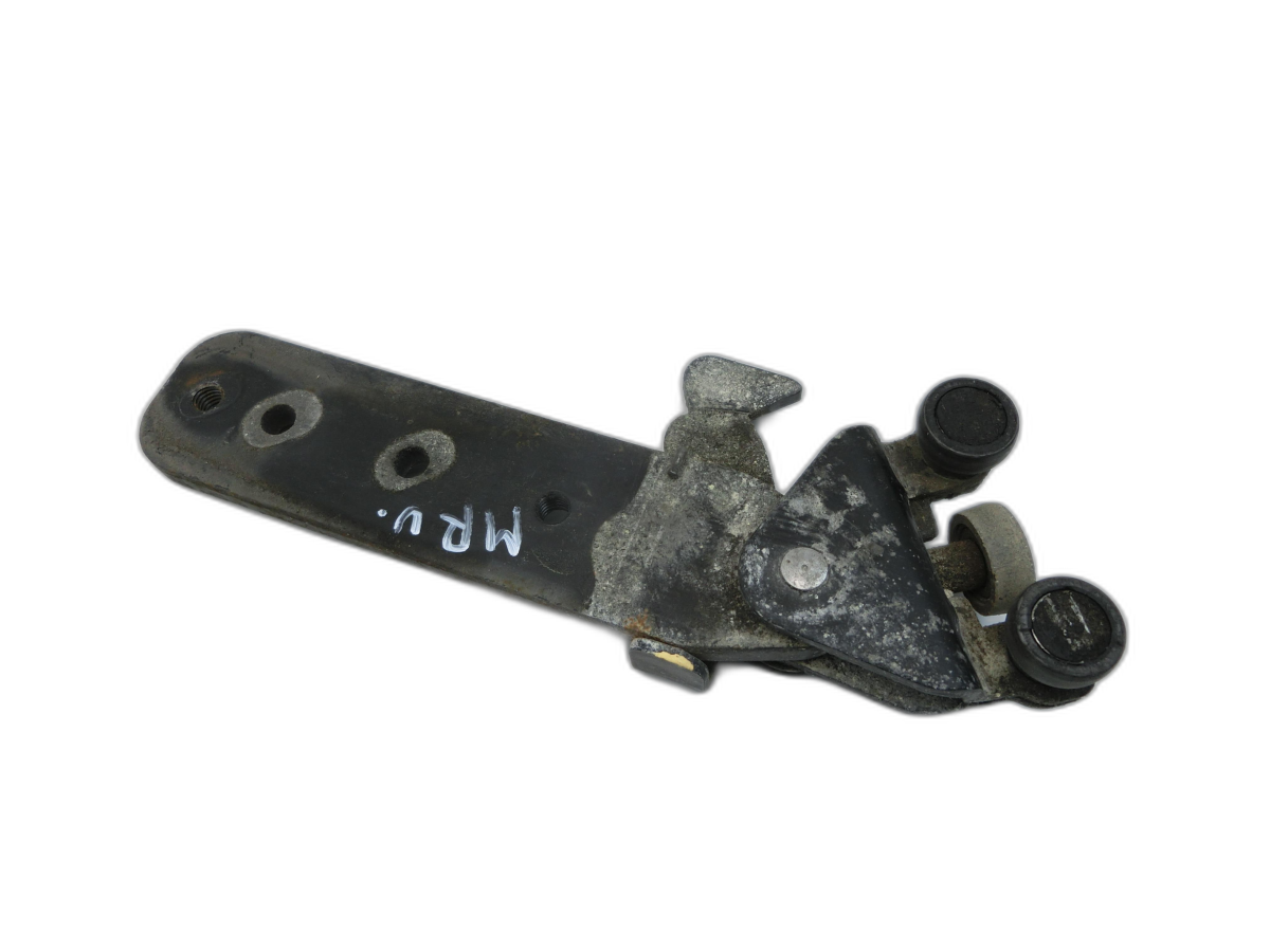 Peugeot Bipper 08-14 Kasten Führungsrolle für Schiebetür Rechts Hinten Unten  - Bild 1