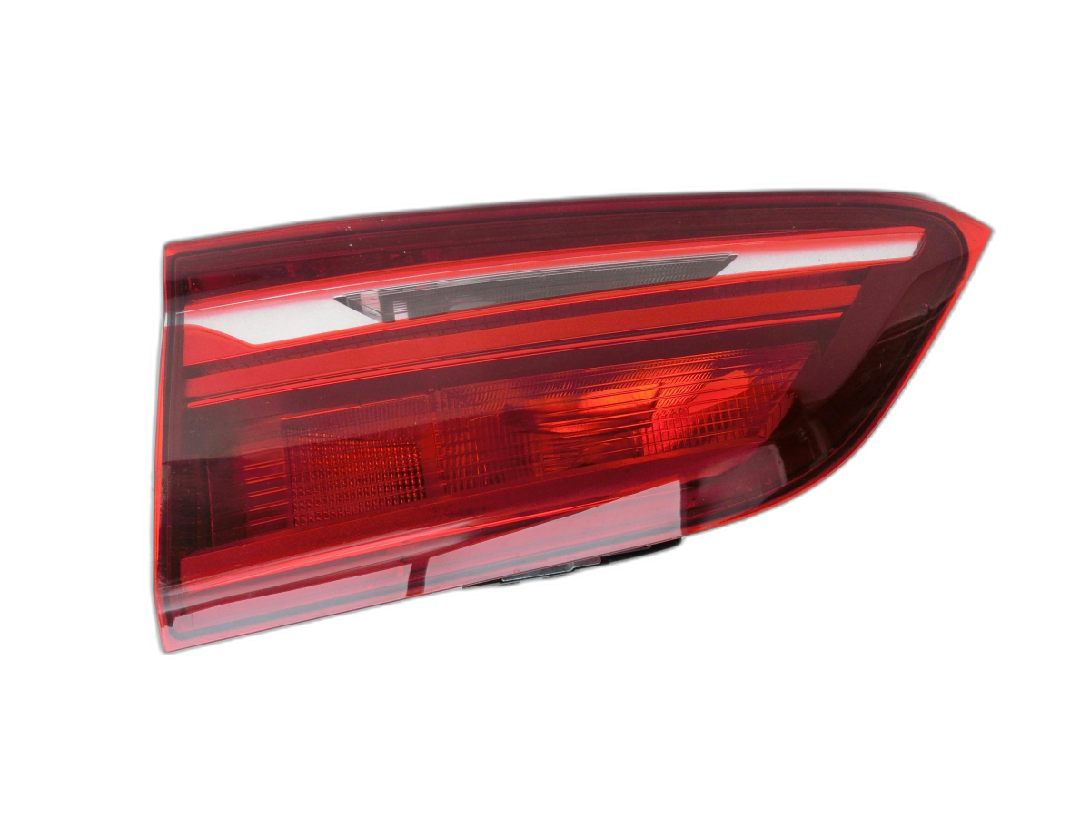 BMW X1 F48 x25e LCI 17-22  LED Rückleuchte Heckleuchte für Klappe Innen Links  - Bild 1