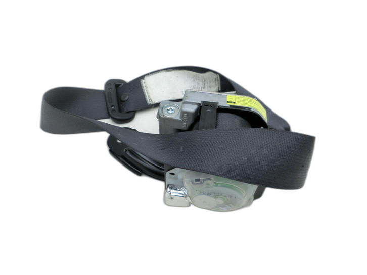 Lexus IS II 220d 05-13 Lim Gurt Sicherheitsgurt Links Hinten  - Bild 1