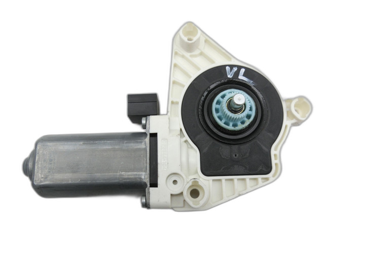 VW Passat B8 3G 14-19 Lim Fensterhebermotor Links Vorne  - Bild 1