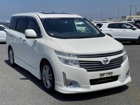 NISSAN ELGRAND 3.5 V6 VIP with 4WD MASSIVE SPEC- 40,000 MILES White Auto Petrol