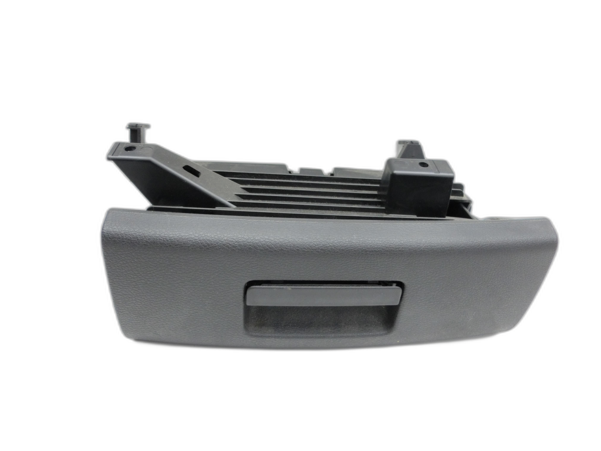 VW Caddy SA IV 15-20 Kombi Ablagefach Staufach Fach Schublade für Unter Fahrer Sitz Links Vorne - Bild 1