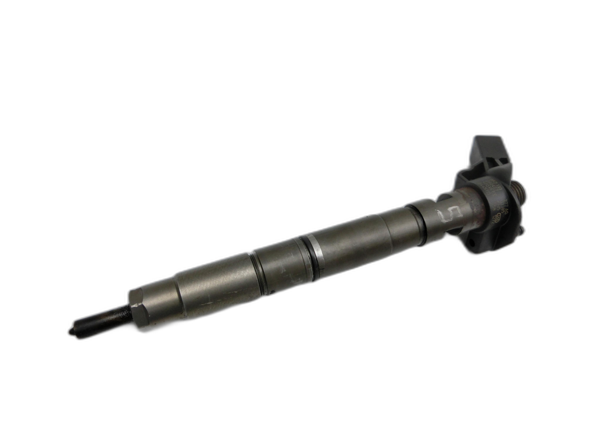 Audi A4 8K B8 QU 08-11 TDI 3,0 176KW Injektor Einspritzdüse Zyl.5  - Bild 1