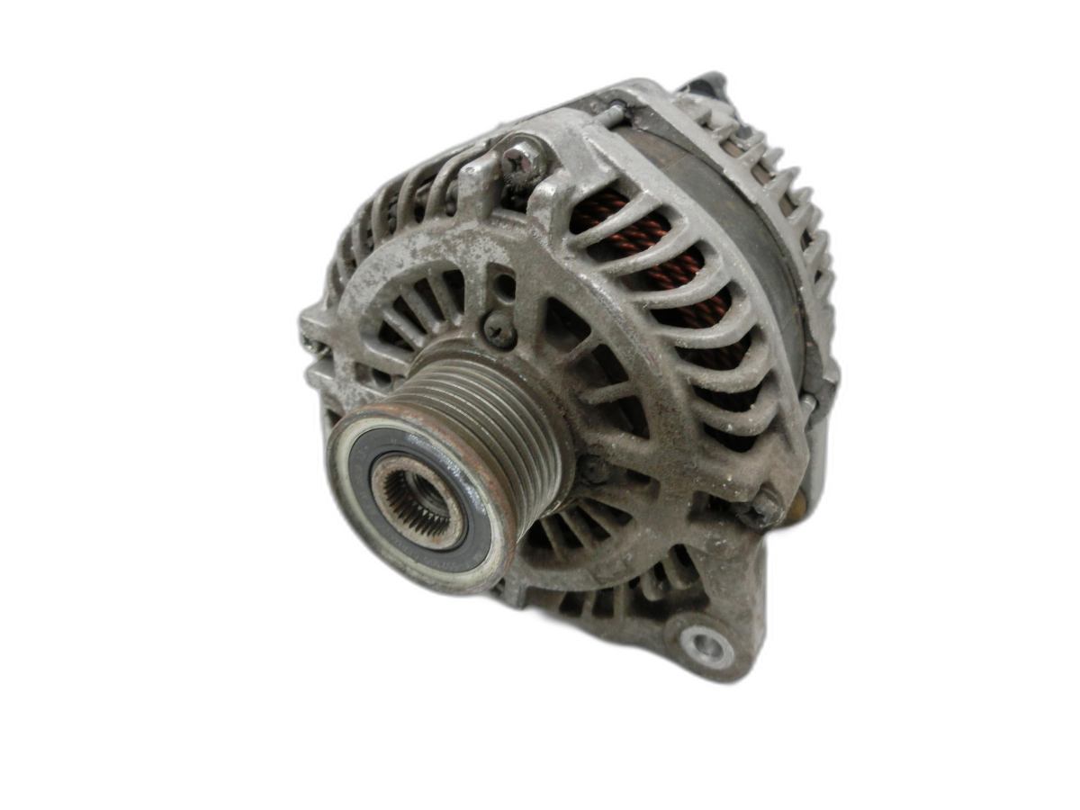 Mercedes W447 W640 Vito 14-19 CDI 1,6 84KW Lichtmaschine Generator 185A  - Bild 1