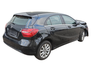 Mercedes W176 A180 15-18