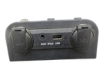 USB_Aux_Bush_Connection_2x_225_Socket_for_Kia_Rio_III_UB_11-15